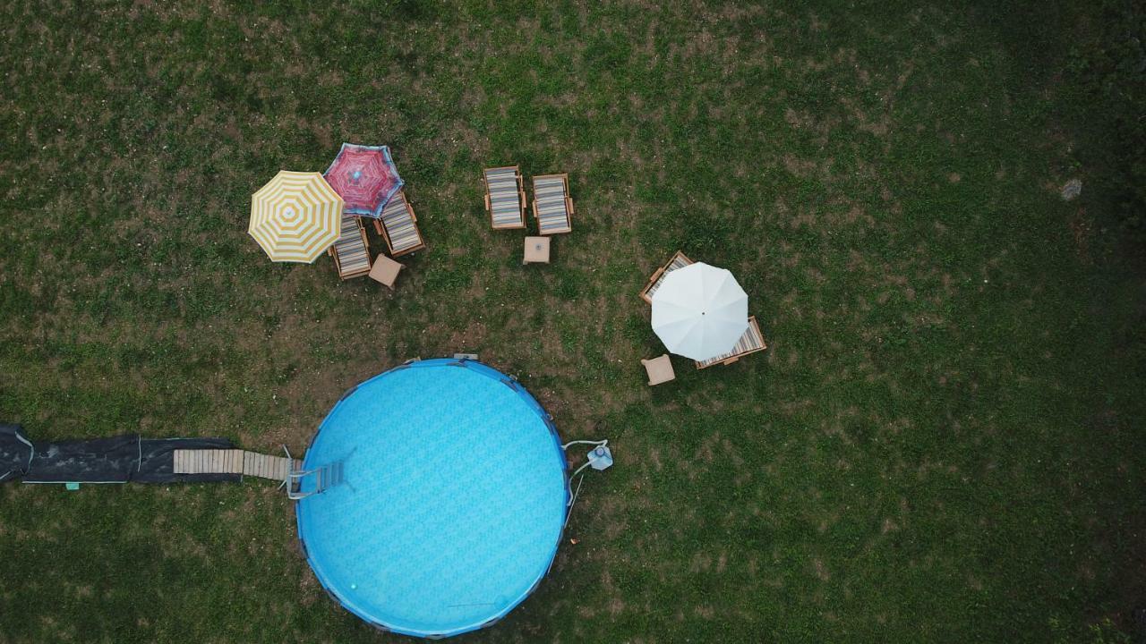Camp Podkraj Hotel เวียร์ปาซาร์ ภายนอก รูปภาพ